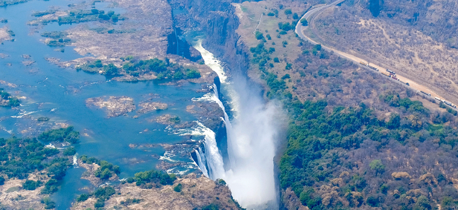7 Days Fly in Zimbabwe Wildlife and Victoria Falls