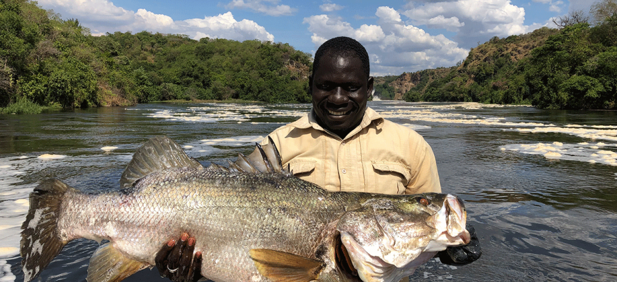 Nile perch fishing on the Nile in Murchison Falls NP