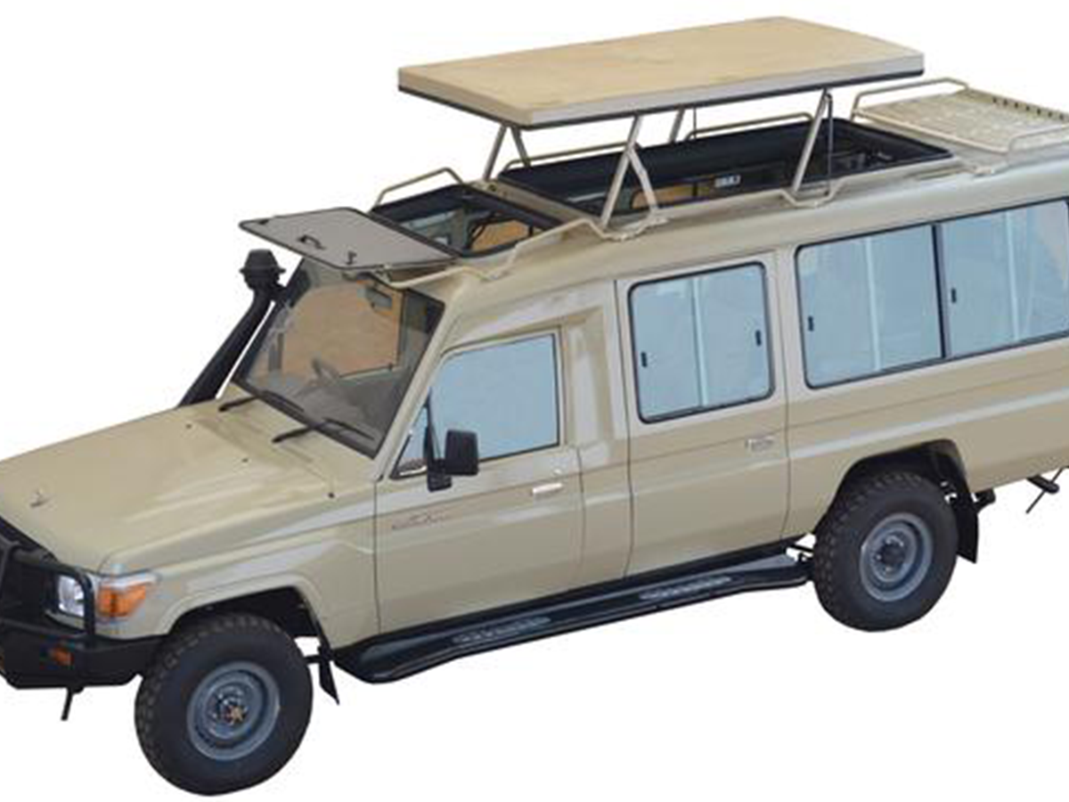 Car hire service in Entebbe Uganda - Range Rover Sport